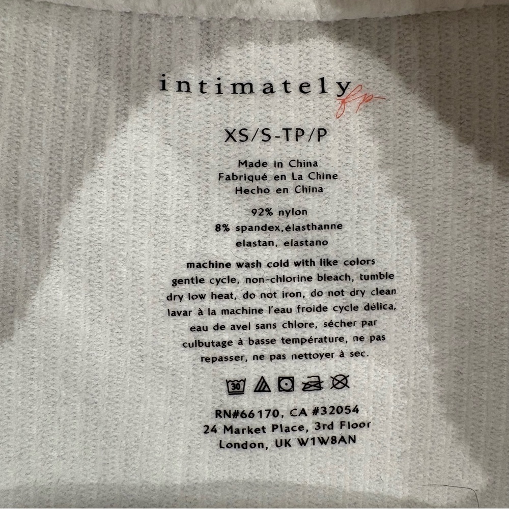 Revolve X Intimately FP Ribbed Seamless Off Shoulder Top In White size xs/s - Picture 2 of 3
